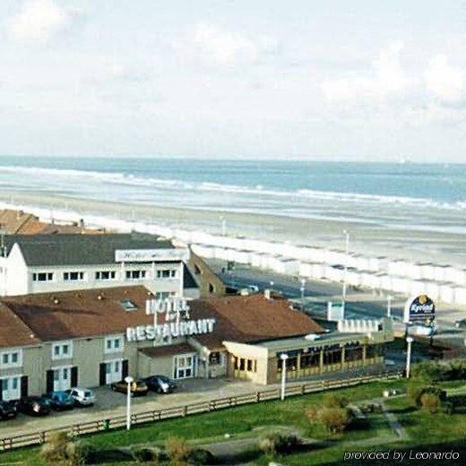 Hotel De La Plage Calais Exterior photo